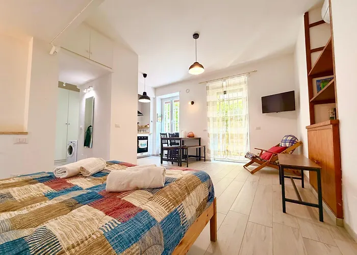 Life In Roma Monteverde, Romantic Stay For 2