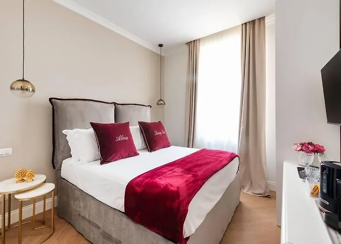 Alma Luxury Suite Rome