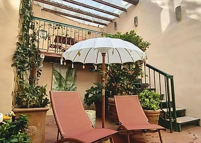 Colosseo Garden Lodge