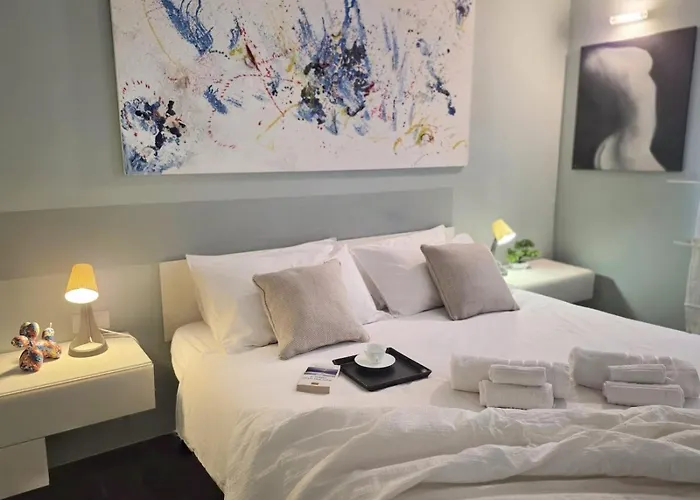 Sunny Trevi Apartment
