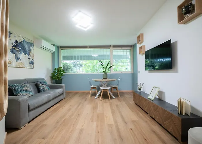 Green House Eur - Rome - Modern Apartment