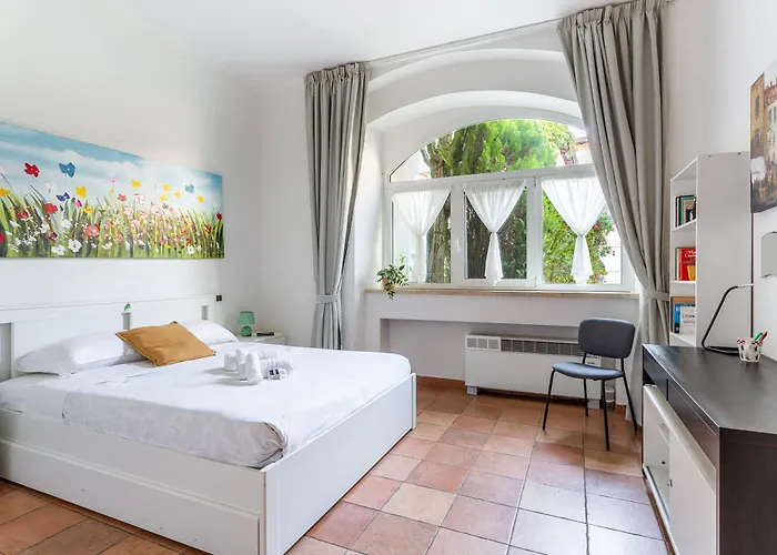Iflat Peaceful Retreat In Monti S Old Print Shop