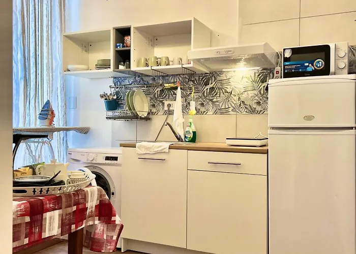 Vittorio Central Apartment 30