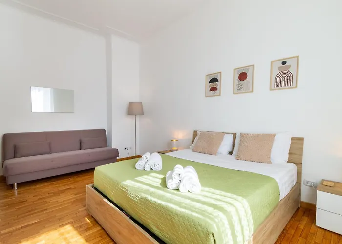 Bright Flat 2Bdr Trastevere Area