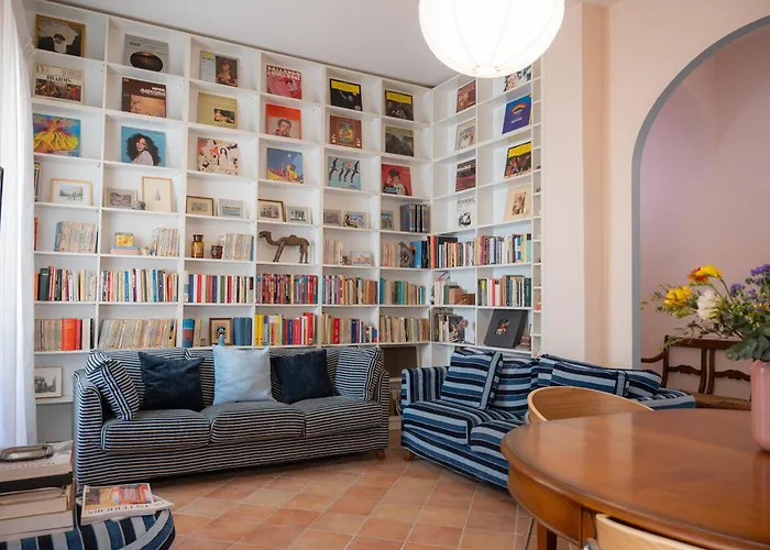 Trasteverehome - Bright 5Br Character Home In Trastevere With Lift
