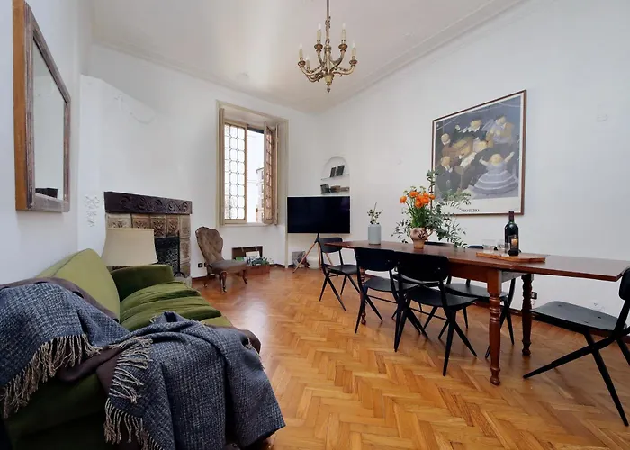 Cavour Giant Apartment