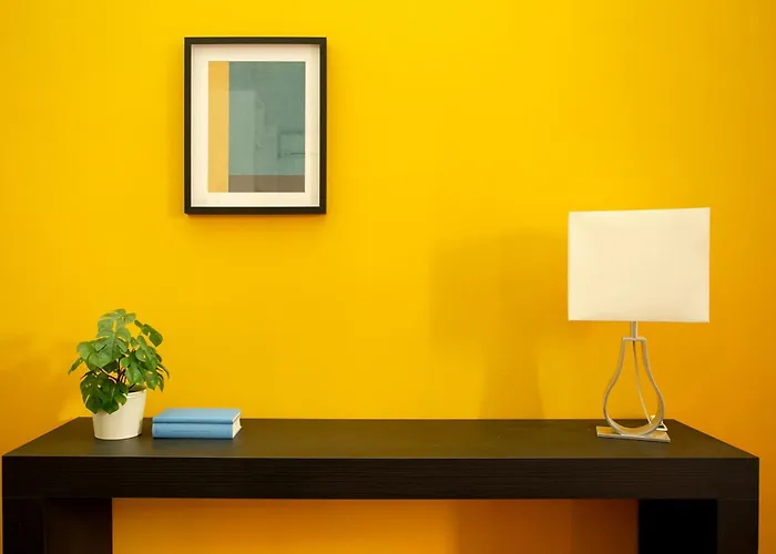 Borgo Vittorio Grand Suite Between Light And Art
