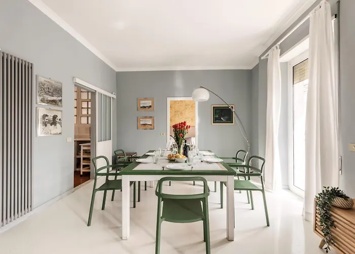 The Best Rent - Bright Two-Bedroom Apartment In The Historic Center Of Rome