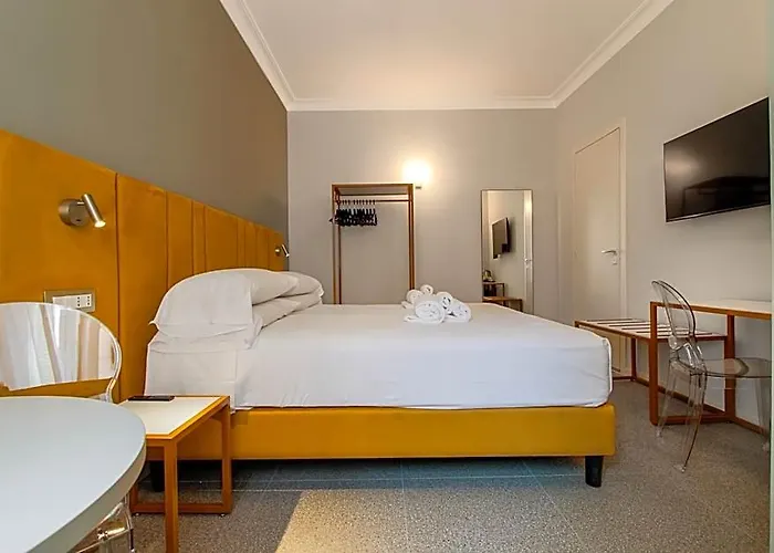 Velia Relais