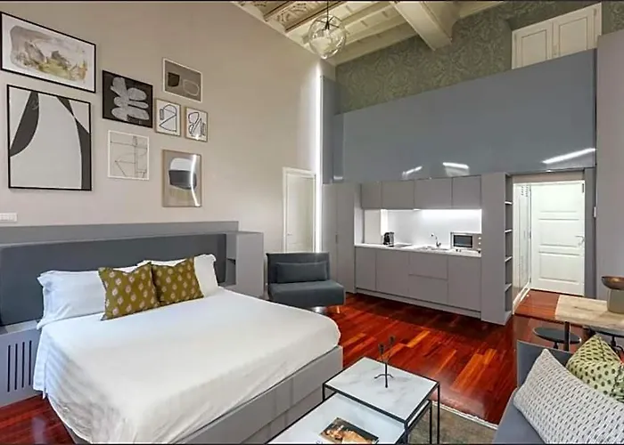 Croce Apartments