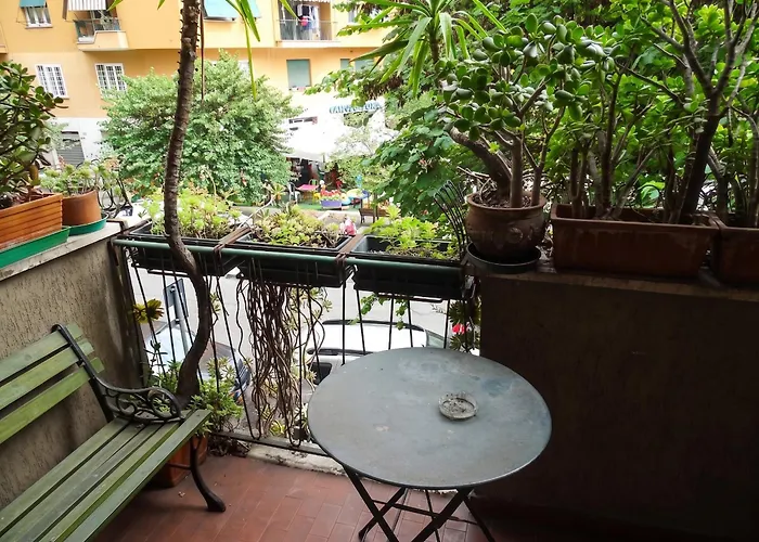 Charming Apartment 5 Km From The Colosseum In Rome - Balcony