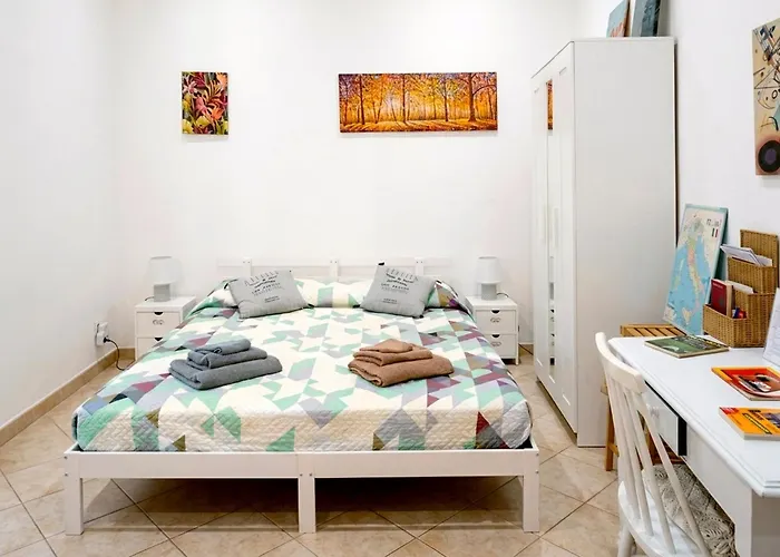 Dalia home - Giardino privato e metro C a 2 passi