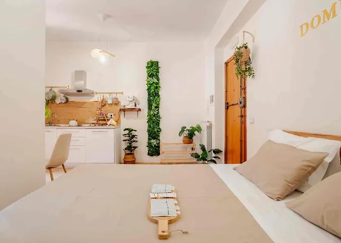 Domus Auri Vatican Boutique Stay