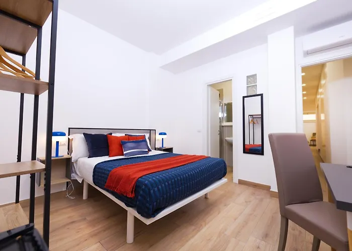 Domina Pentagon Suites - Rome Tiburtina Guesthouse