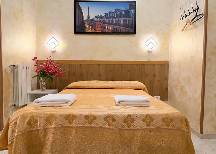 San Light Guest House III
