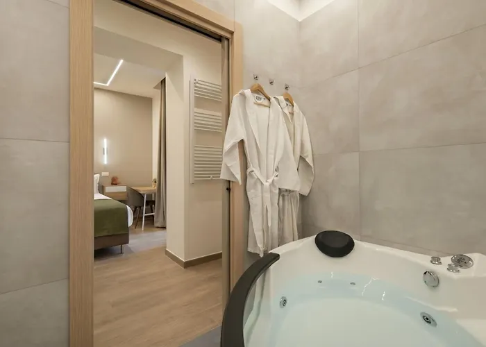 Giusi Rooms - Piazza Vittorio Guesthouse