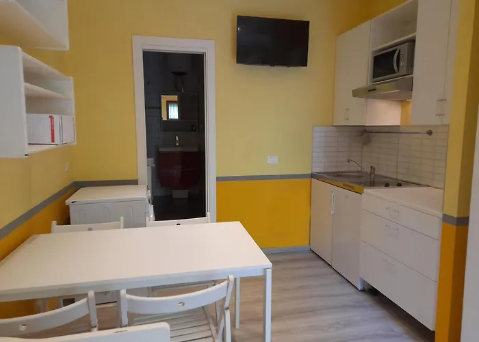 Studio Apartment 150 Meter From Metro B