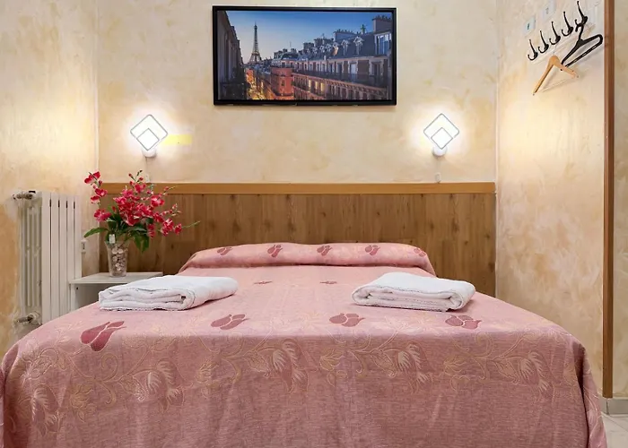 San Light Guest House III