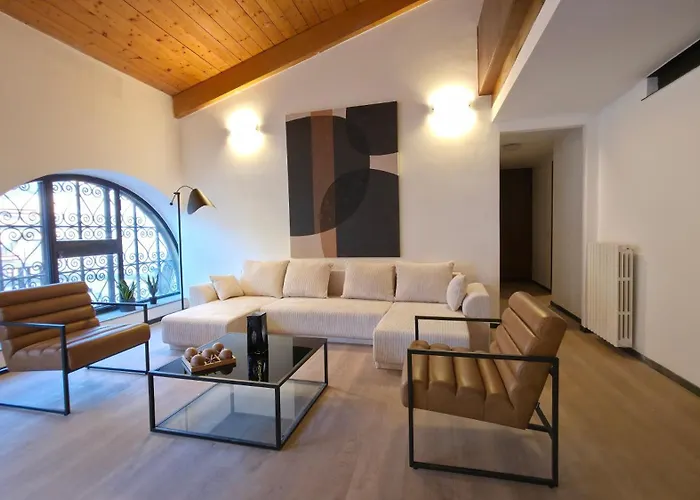 Trastevere Cinema Lofts