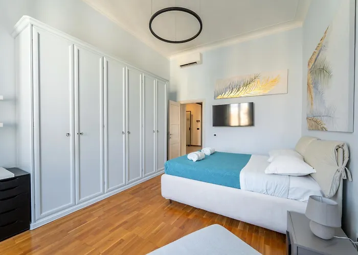 Opera Square Apartment 3Br 3Ba