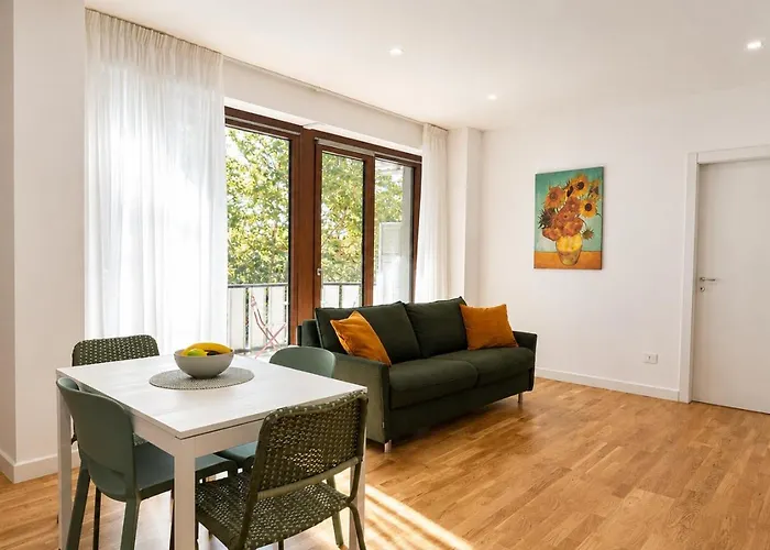 Elegantis Luce Di Trastevere Apartment With Terrace - Comfort In Most Charming District
