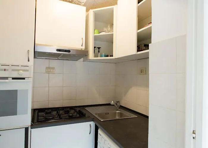 Cozy & Real Trastevere Apt