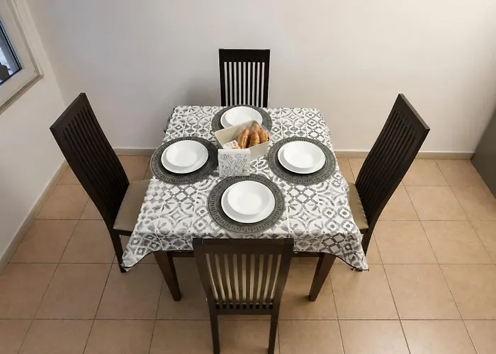 Casa Champion