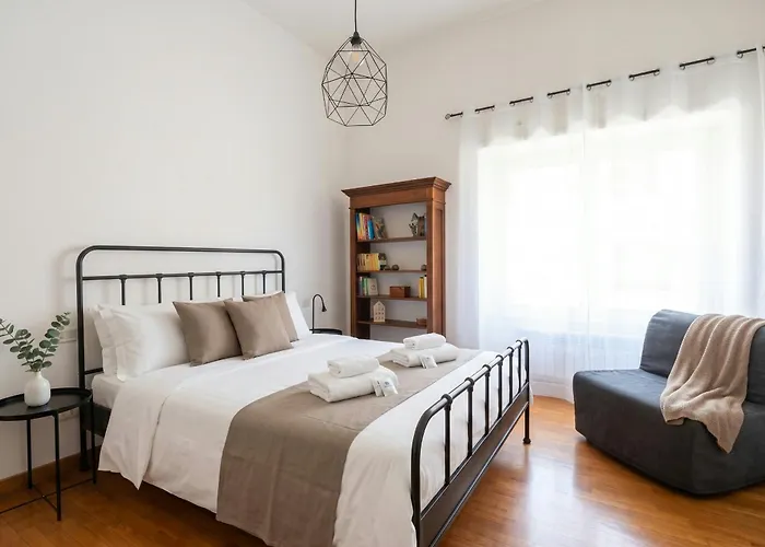 Trastevere Chic 2 Suite Home - Near Center & Station