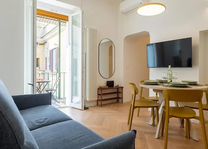 Skylife Vatican Gem Apartment
