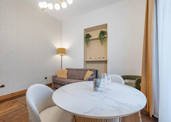 Vivilo Collection - Gallarate Terrace Apartment