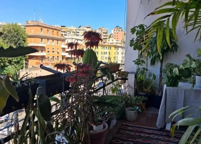 Trastevere Bright Terrace Apartment