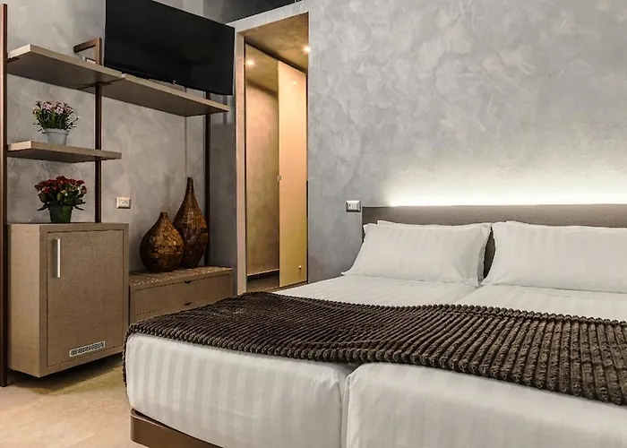 Roma Termini Sapienza Rooms