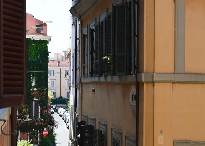 Domina Apartments Rome - Trastevere 4