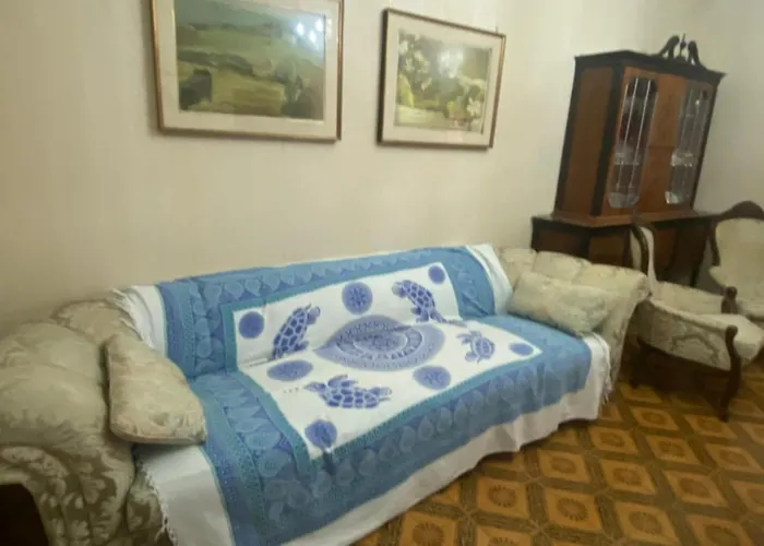 Beautiful Apartment Near Trastevere Rome