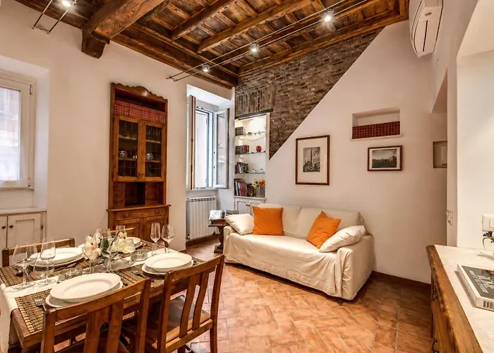 Campo De' Fiori Historic Home