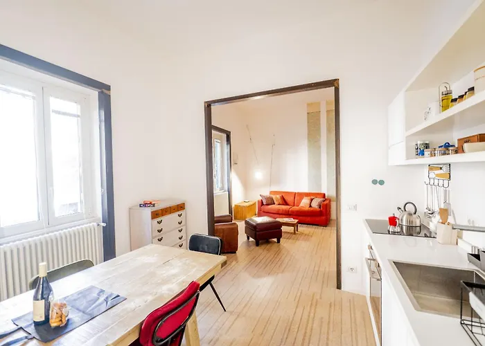 Charming Design Apartment In Vibrant Pigneto