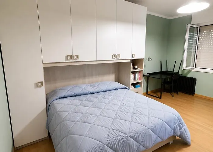 Beds&Rooms Colli Aniene - Rooms, Camere Private