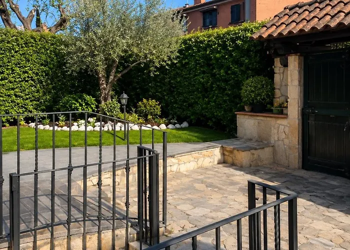 Dolcevita Eur2 Luxury Apartament
