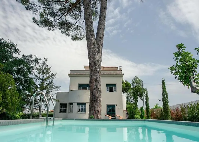 Villa Castelli Romani Con Piscina & Giardino Privato, 8 Ospiti
