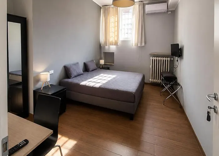 Guest House Roma Private Rooms