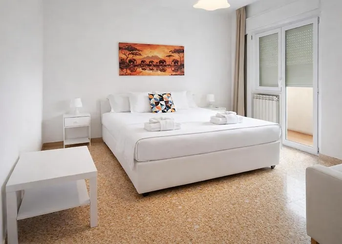 Spacious 2Br Centocelle Home, Steps To Metro C