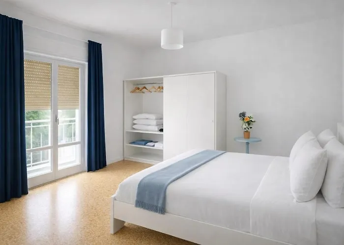 Cozy Rome Retreat, Metro C & Free Parking