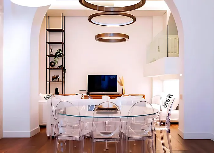 Old Town Prestige Loft By Flatinrome