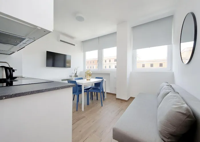 Via Appia New Modern Flat - Near Metro San Giovanni