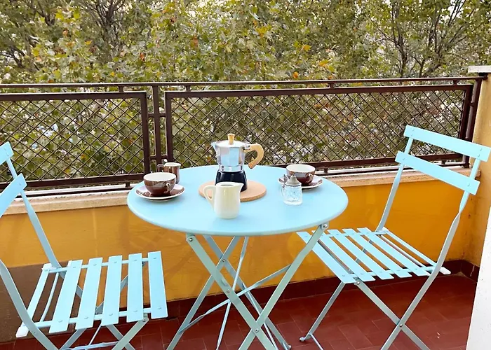 Stay In Front Of The San Paolo Subway Station!