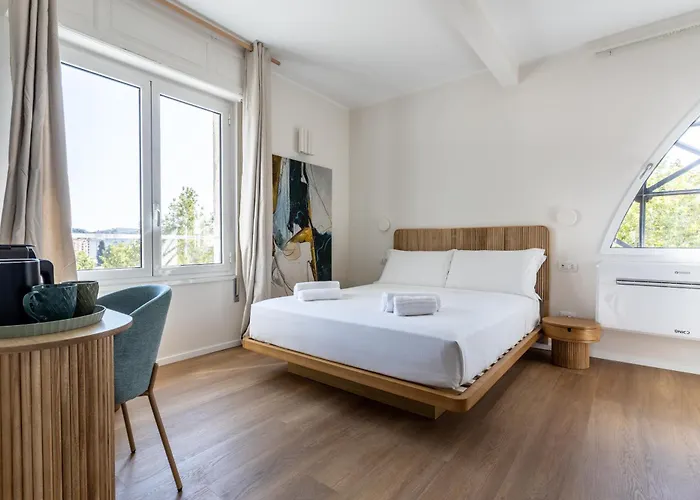 Vatican Frames Boutique Rooms St Peter'S View Roma