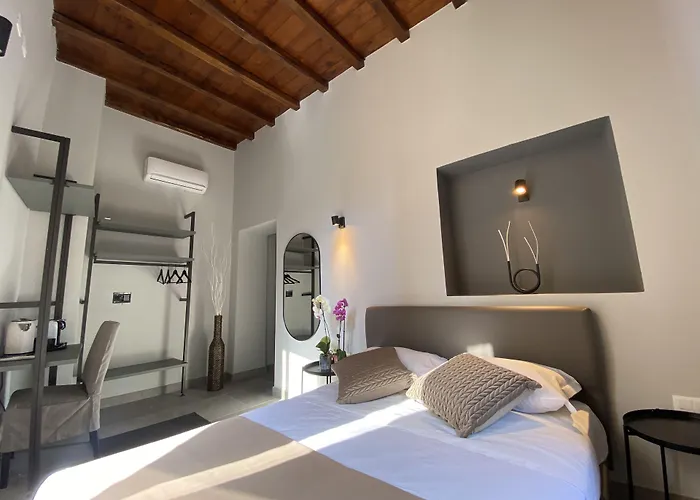 Soha Piazza Di Spagna Boutique