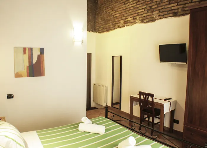 Sixtythree Guesthouse