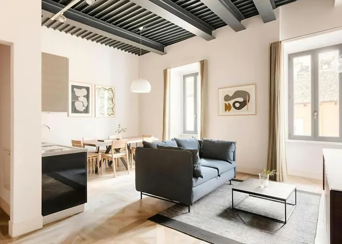 Numa Rome Via Veneto