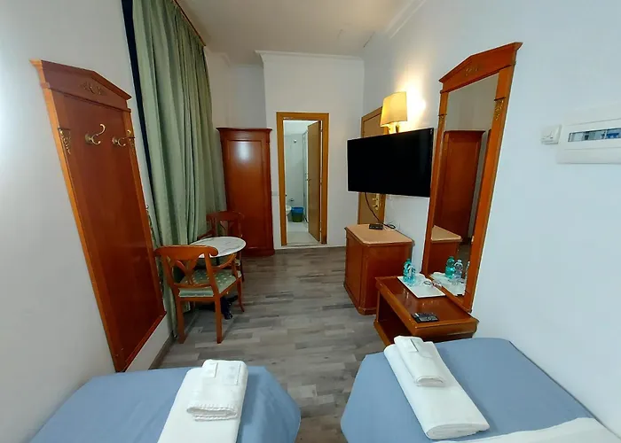 Hotel Mh Giorgi